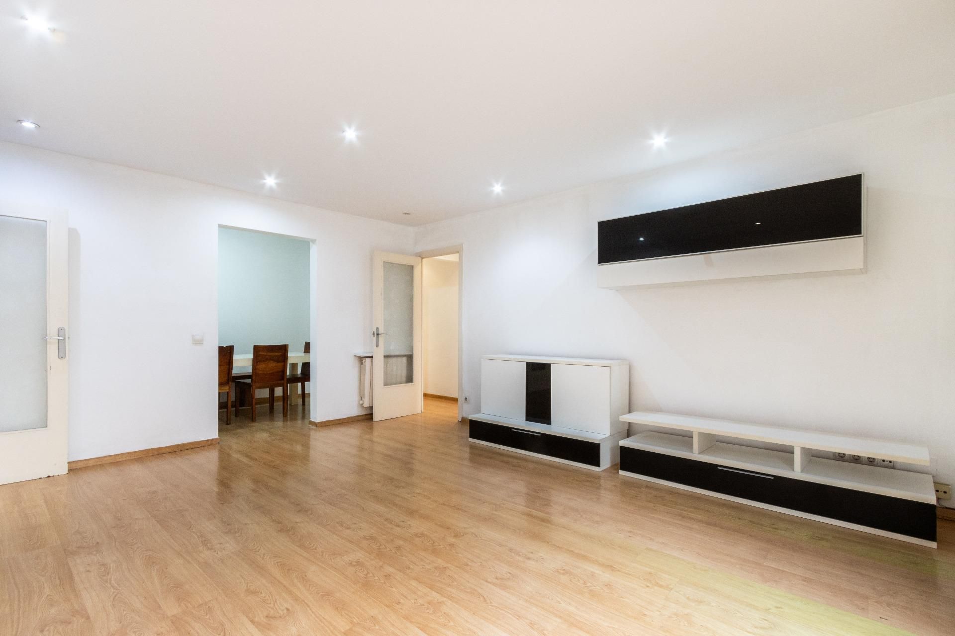 Sala d'estar de Pis en venda en Sabadell amb Balcó