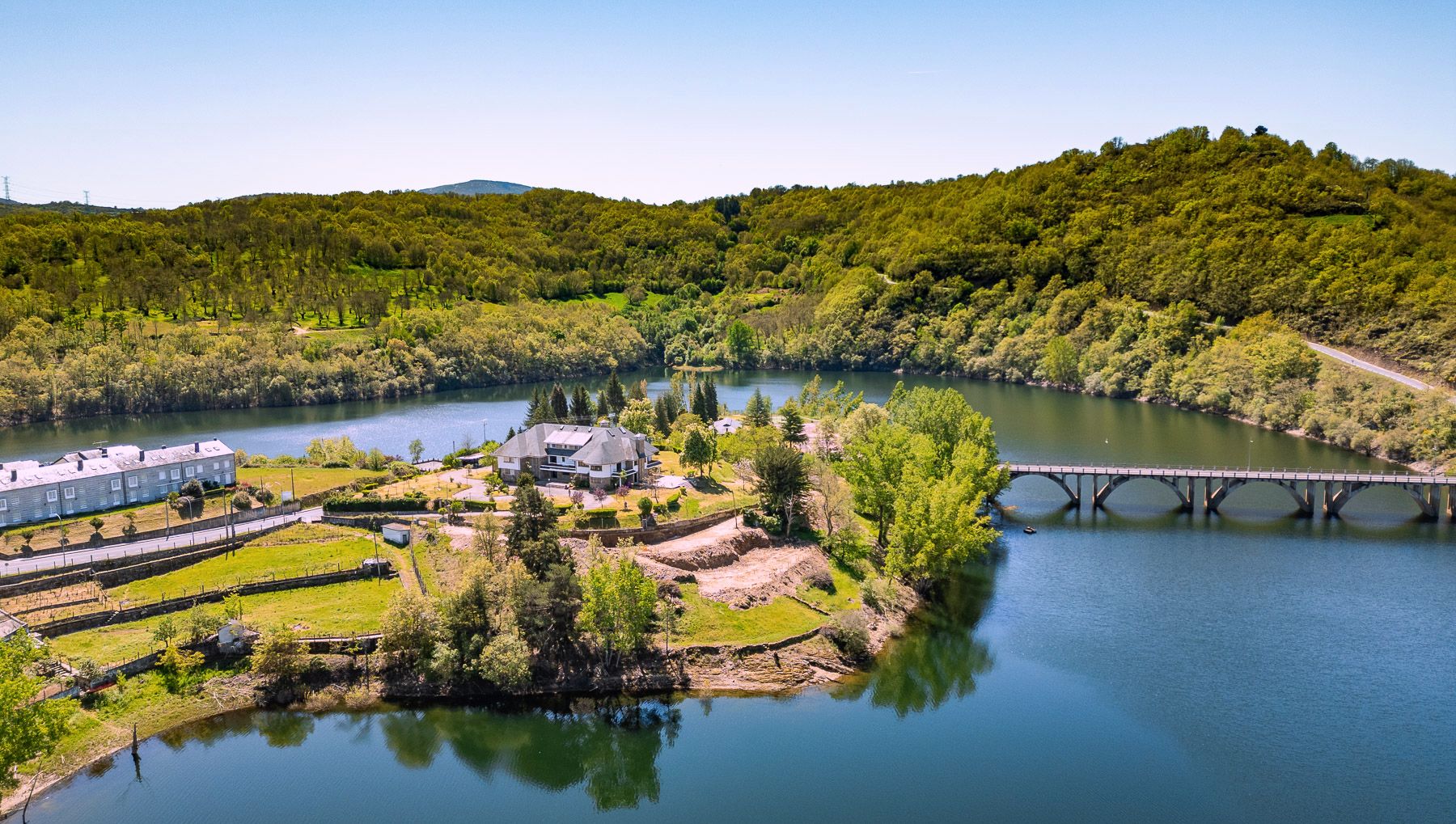 Casa o xalet en venda en Viana do Bolo amb Moblat