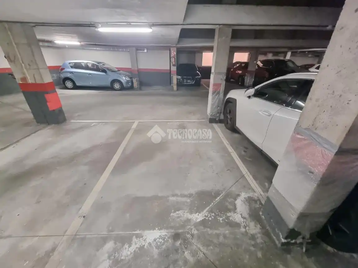 Parking de Garaje en venta en Madrid