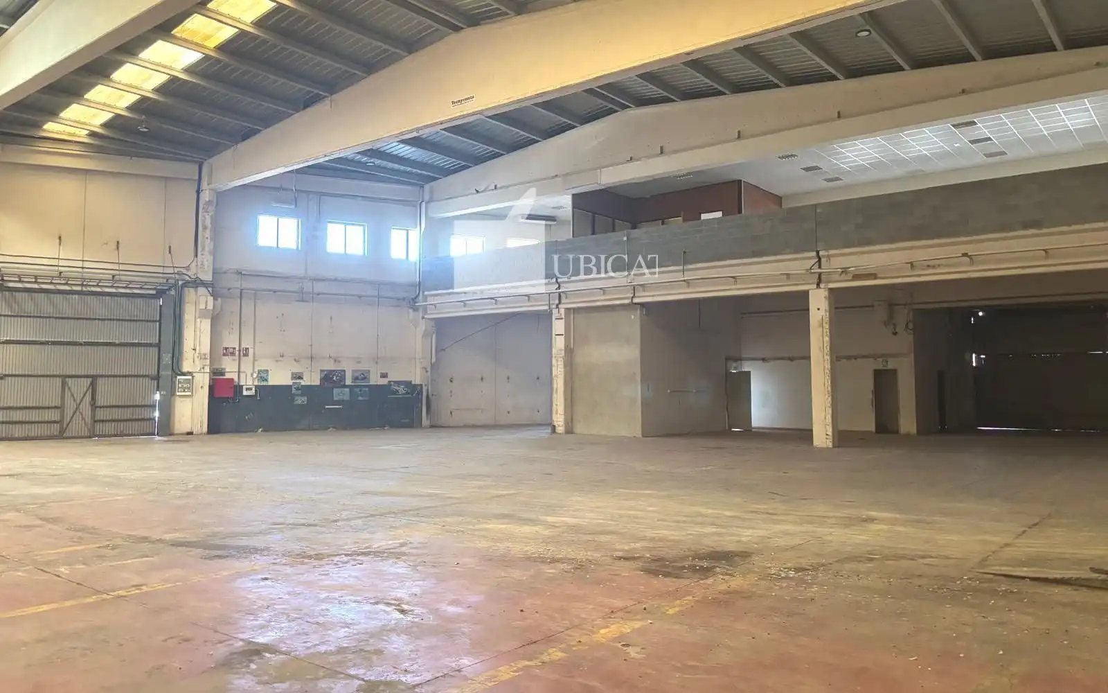 Fabrikhallen zur Miete in Caldes de Montbui