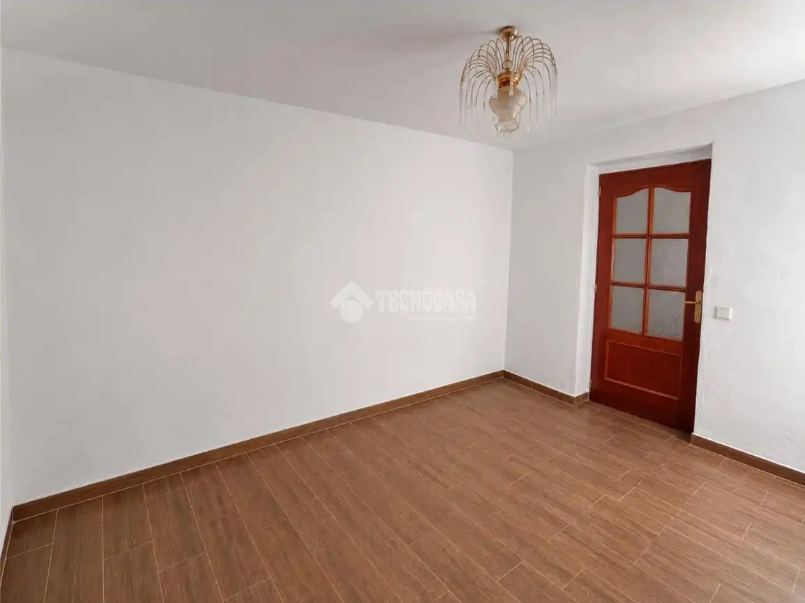 Schlafzimmer von Haus oder Chalet zum Verkauf in Jódar mit Parkett