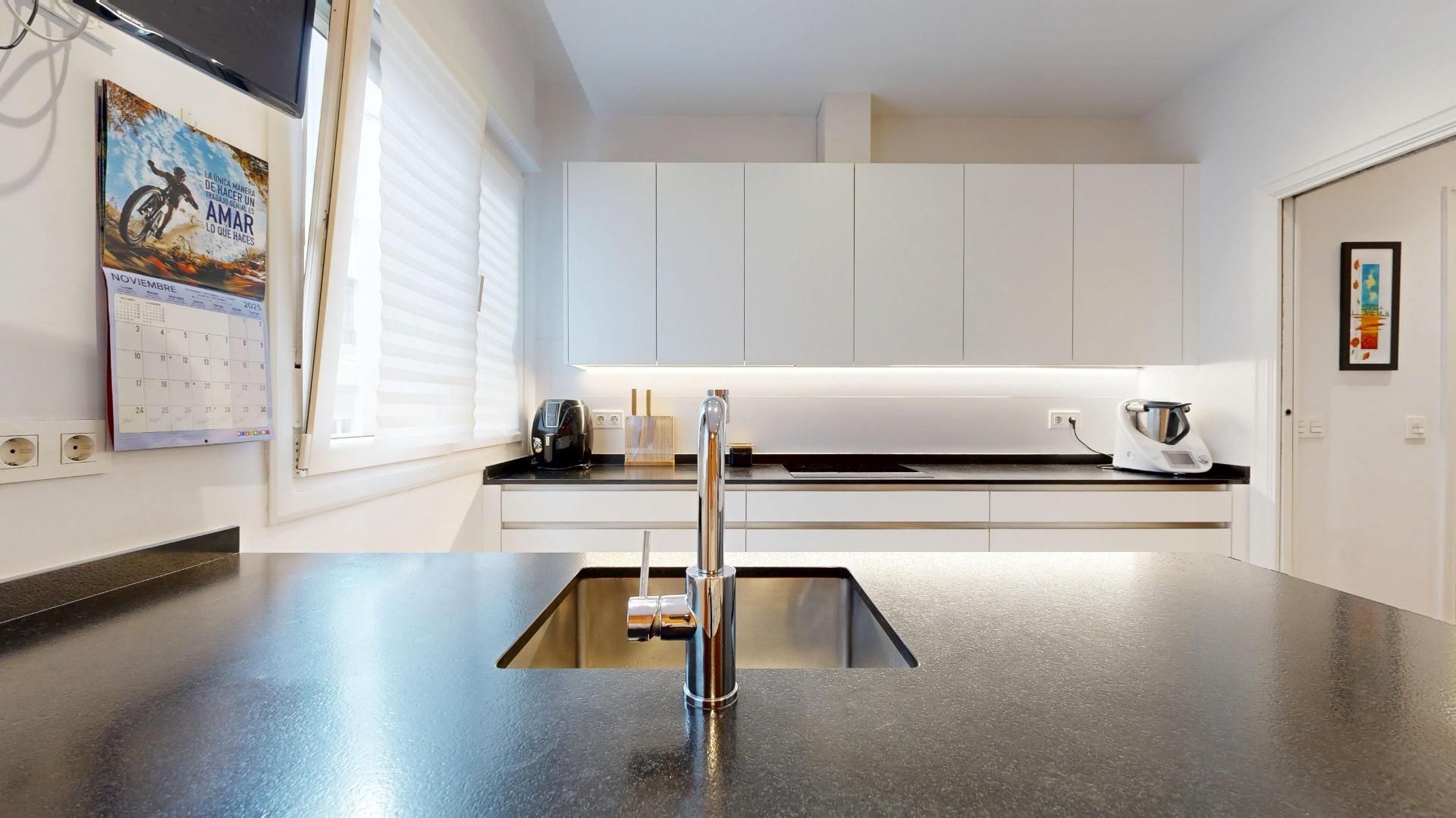 Kitchen of Flat for sale in Bilbao   with Heating, Storage room and Balcony