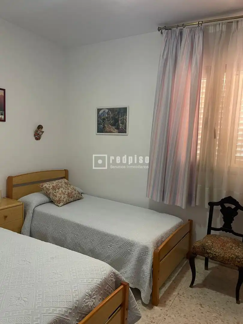 Piso en venta en El Cónsul - Ciudad Universitaria - El Romeral