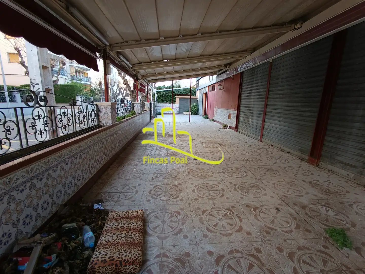 Vista exterior de Local en venta en Calafell con Terraza