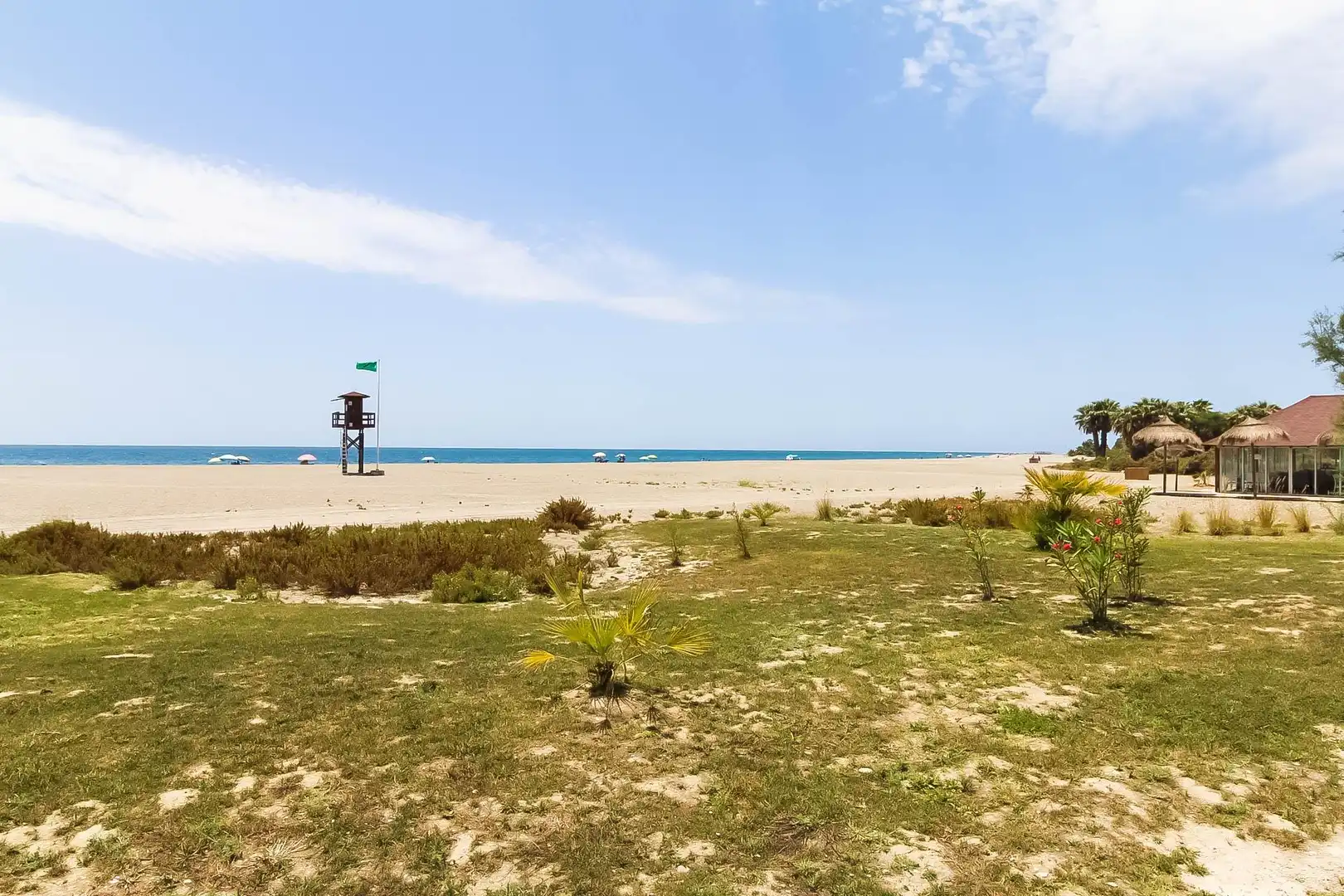 Piso en venta en Motril con Terraza y Piscina comunitaria