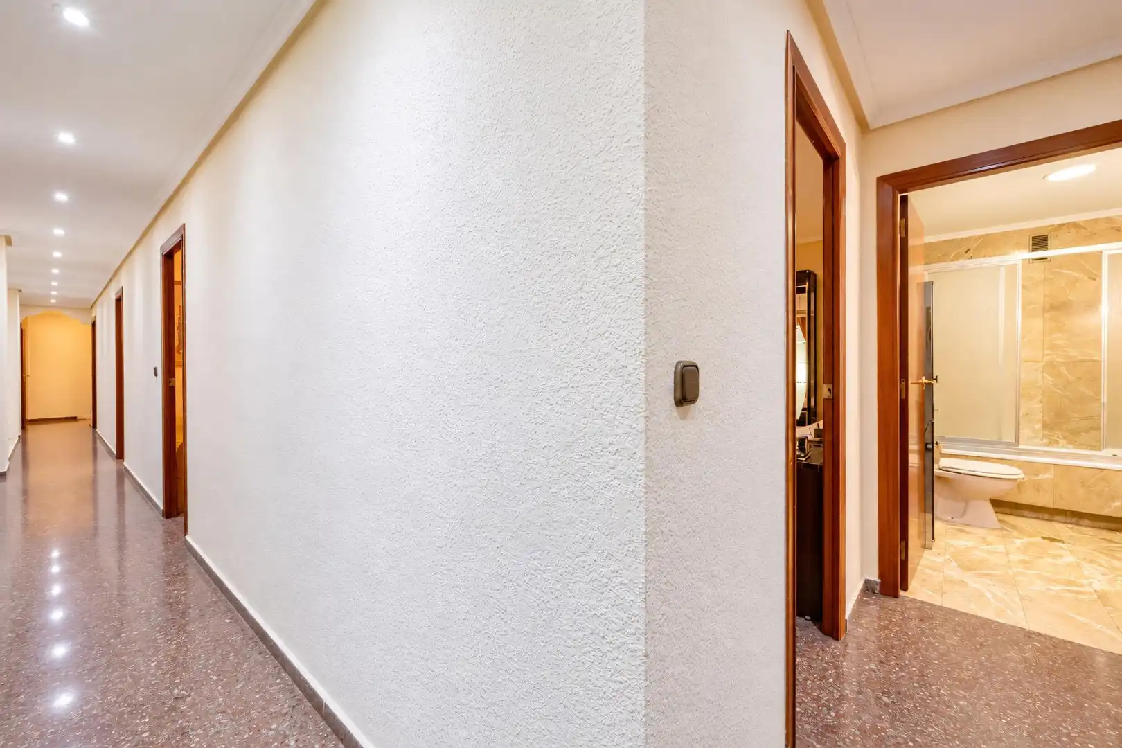 Appartamento con terrazza in vendita a AYORA, imagen 14
