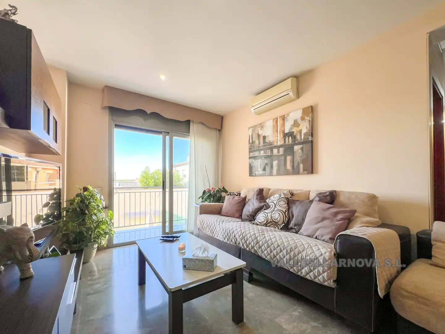 Sala d'estar de Casa o xalet en venda en Mollet del Vallès amb Aire condicionat, Calefacció i Jardí privat