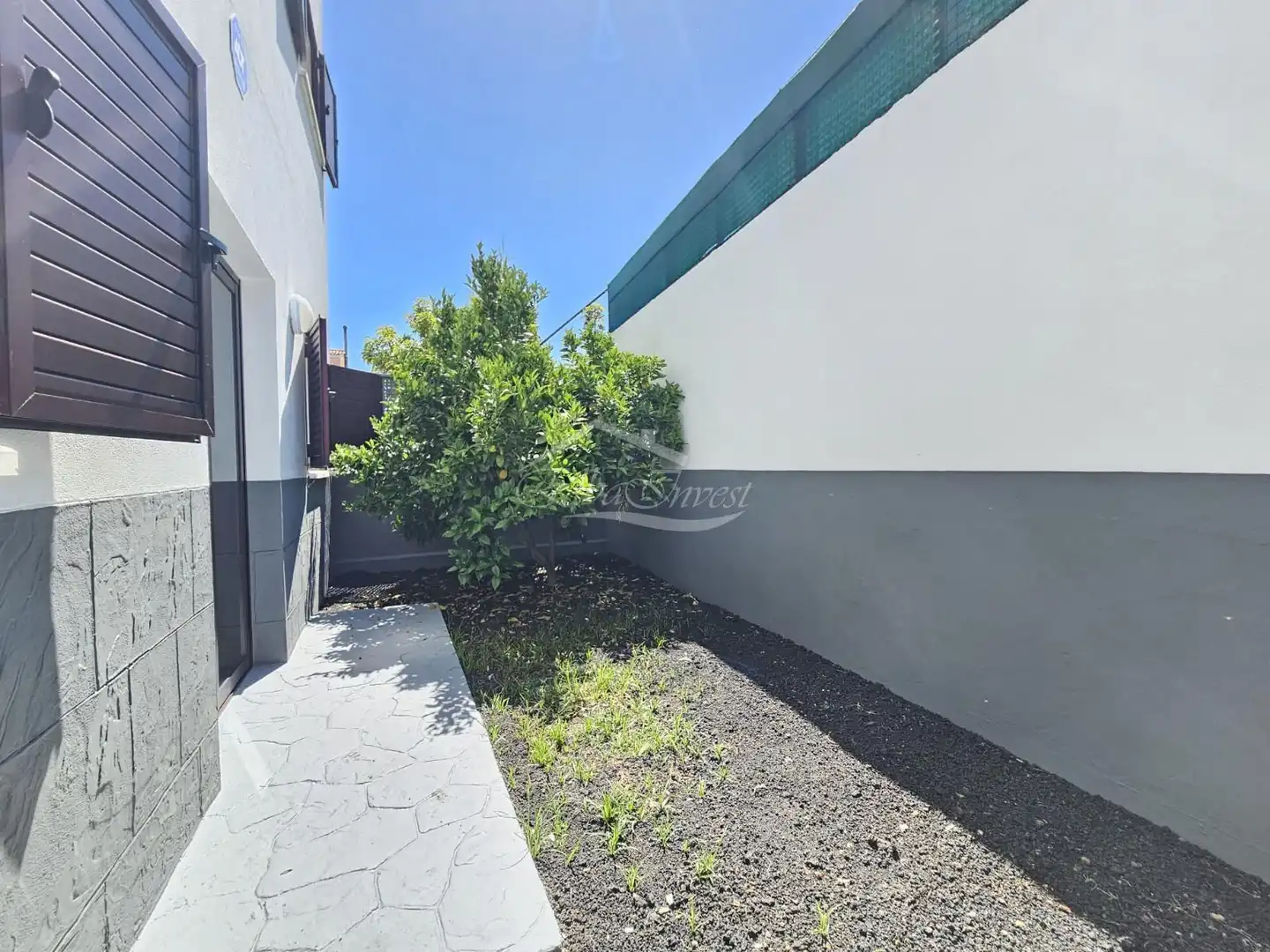 Vista exterior de Casa adosada en venta en El Tanque con Aire acondicionado, Jardín privado y Terraza