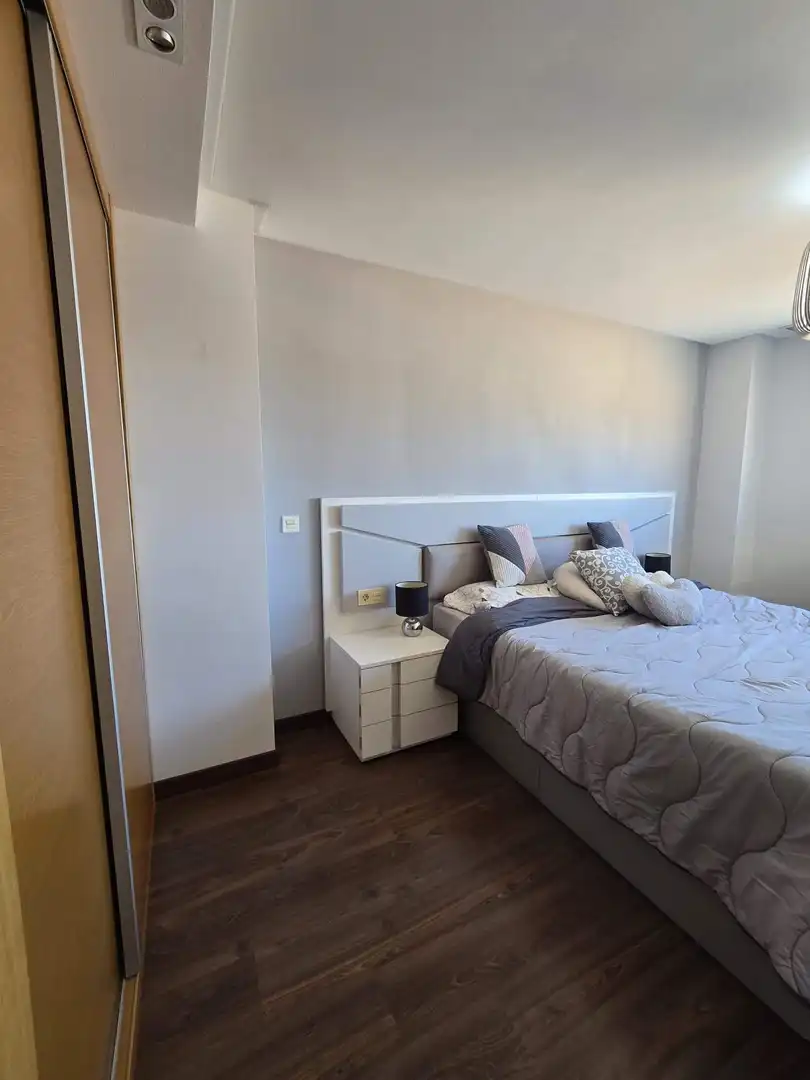 Habitación de Piso en venta en Crevillent con Aire acondicionado, Parquet y Terraza