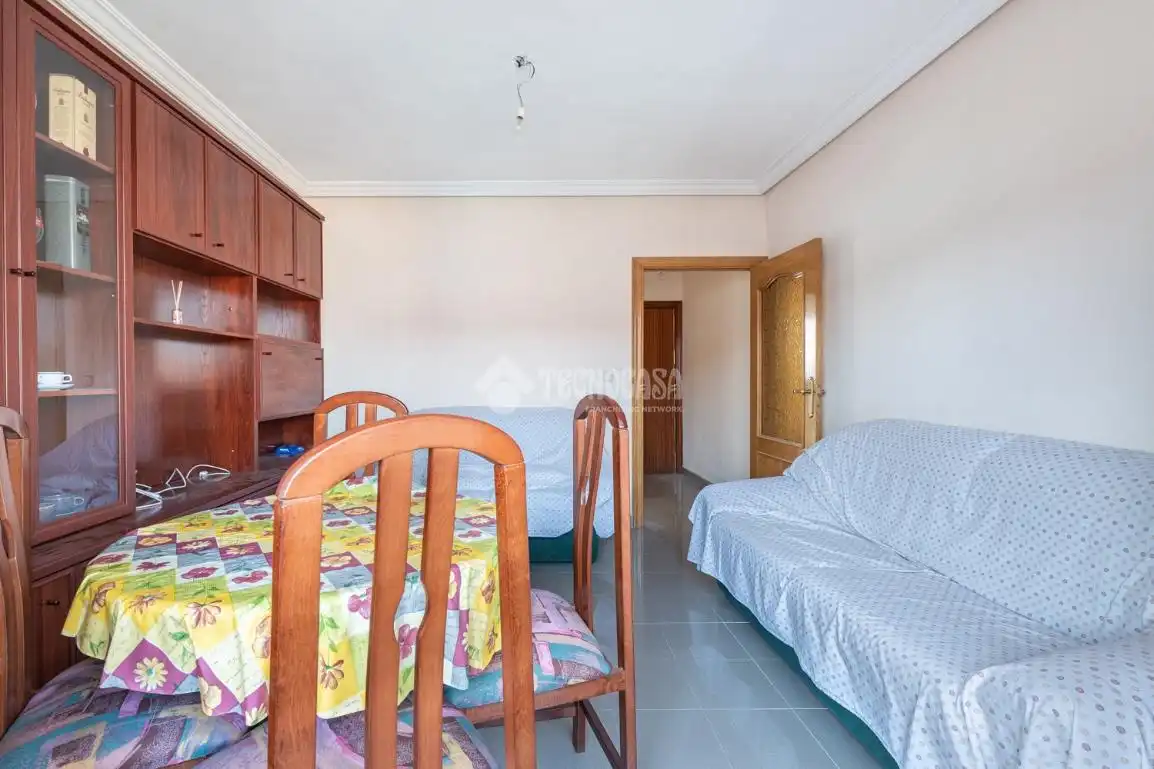 Schlafzimmer von Wohnung zum Verkauf in Madrid