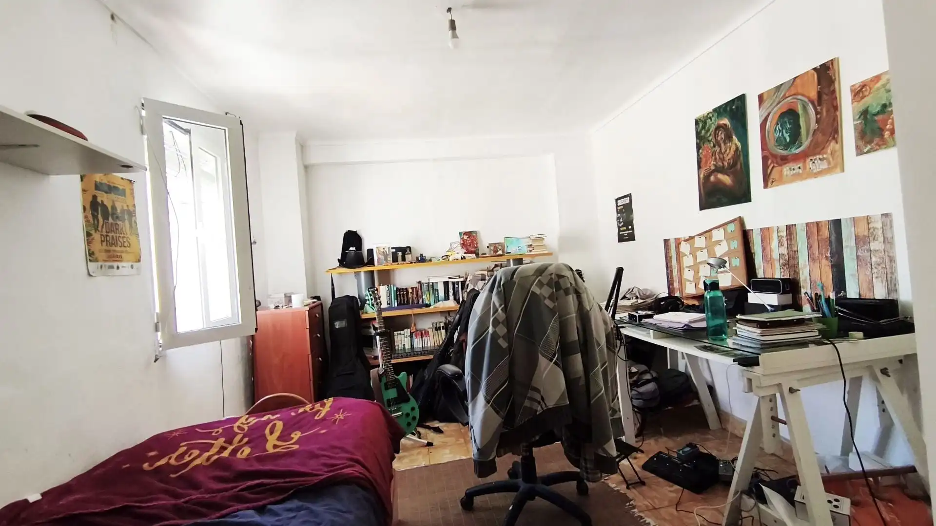 Dormitori de Casa adosada en venda en Coín amb Aire condicionat i Traster