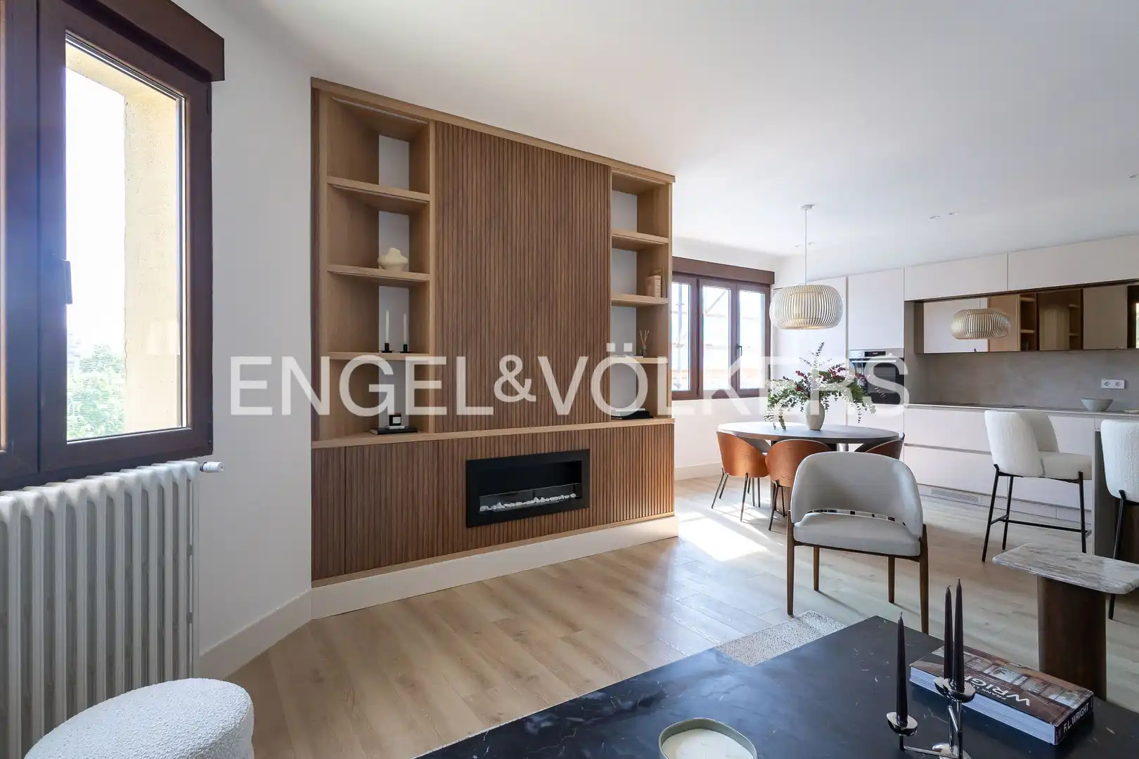 Wohnzimmer von Wohnung zum Verkauf in Madrid mit Klimaanlage und Heizung