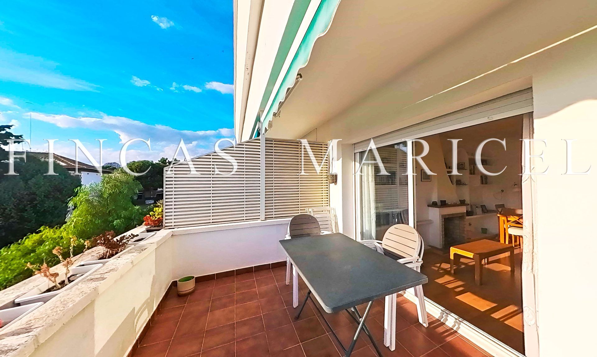 Flat for sale in Can Girona - Terramar - Vinyet