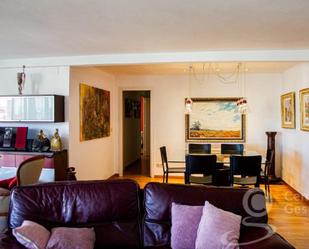 Living room of Flat for sale in  Lleida Capital  with Air Conditioner, Heating and Parquet flooring