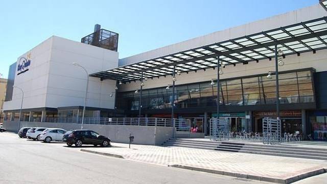 Local comercial en Alquiler en Avenida de Europa