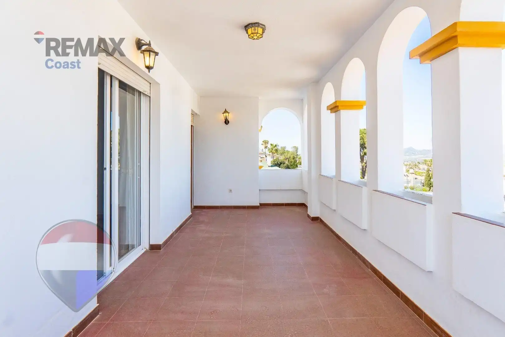 Terrassa de Casa o xalet en venda en Alhaurín de la Torre amb Piscina comunitària