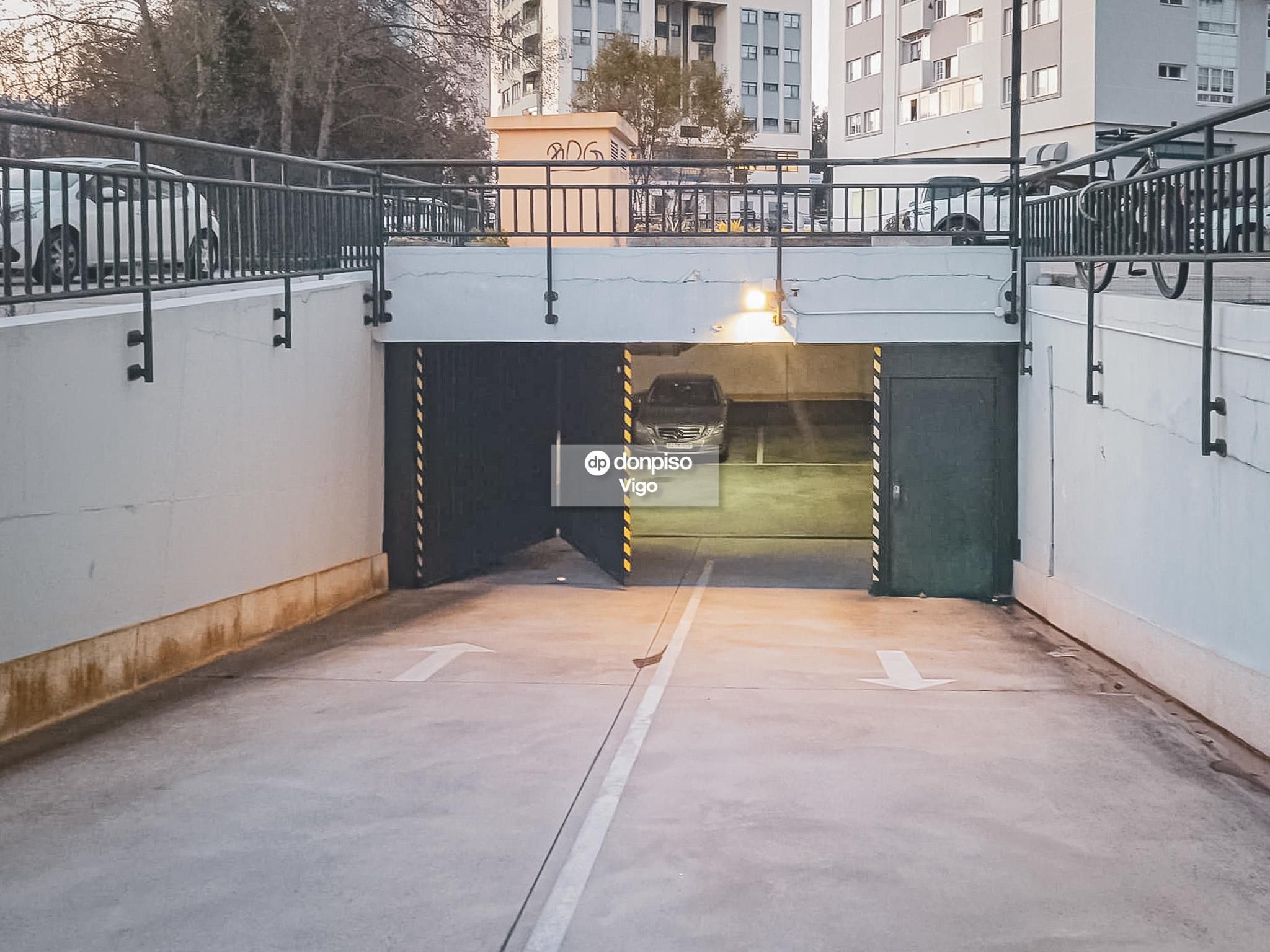 Aparcament de Garatge en venda en Vigo 
