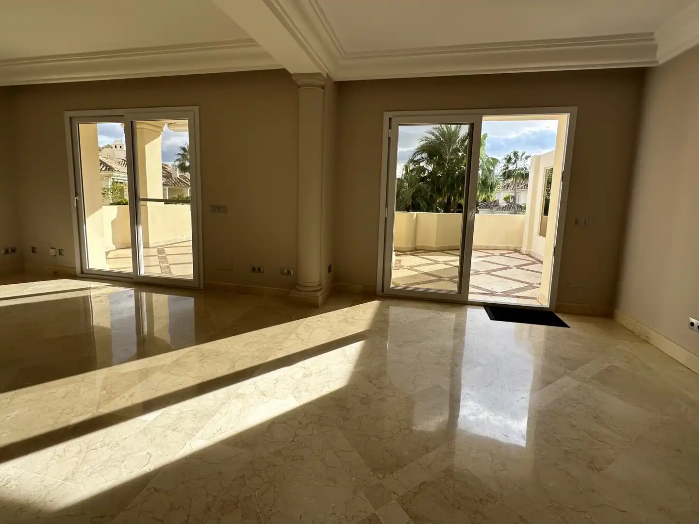 Penthouse with pool for sale in Nueva Andalucía, imagen 5
