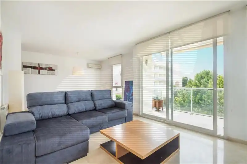 Sala de estar de Piso de alquiler en  Palma de Mallorca con Aire acondicionado, Calefacción y Terraza