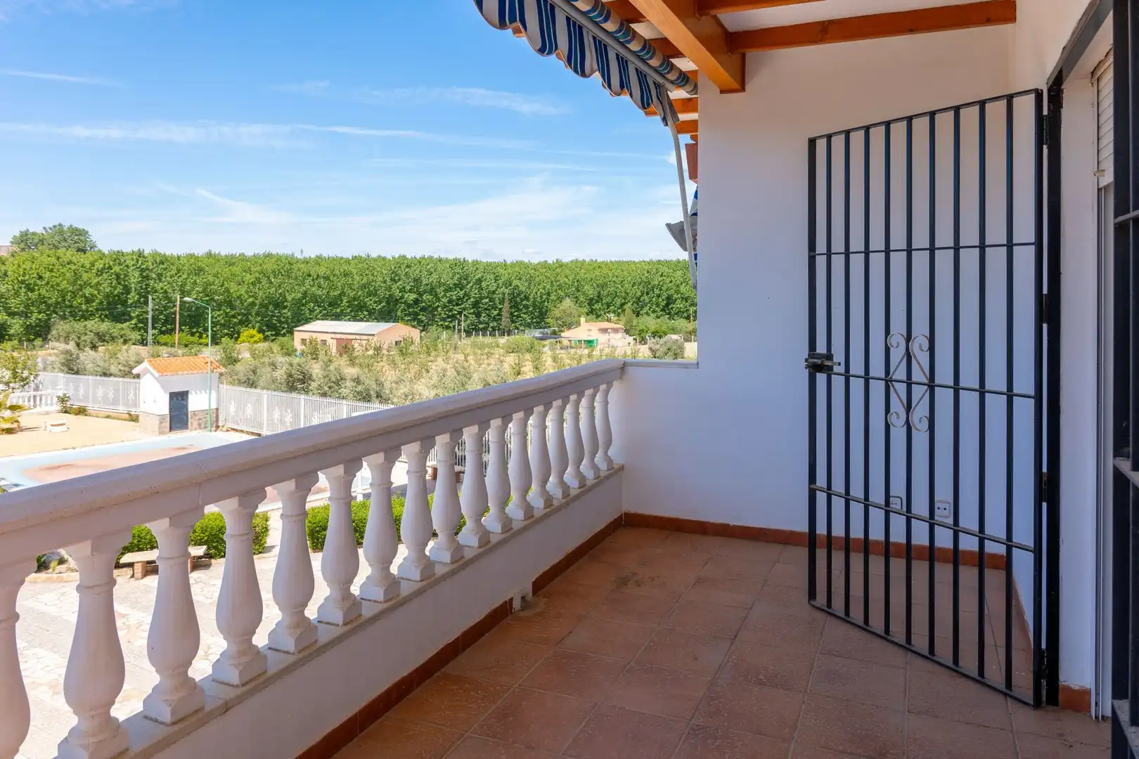 Terraza de Casa o chalet en venta en Guadix con Aire acondicionado, Calefacción y Jardín privado