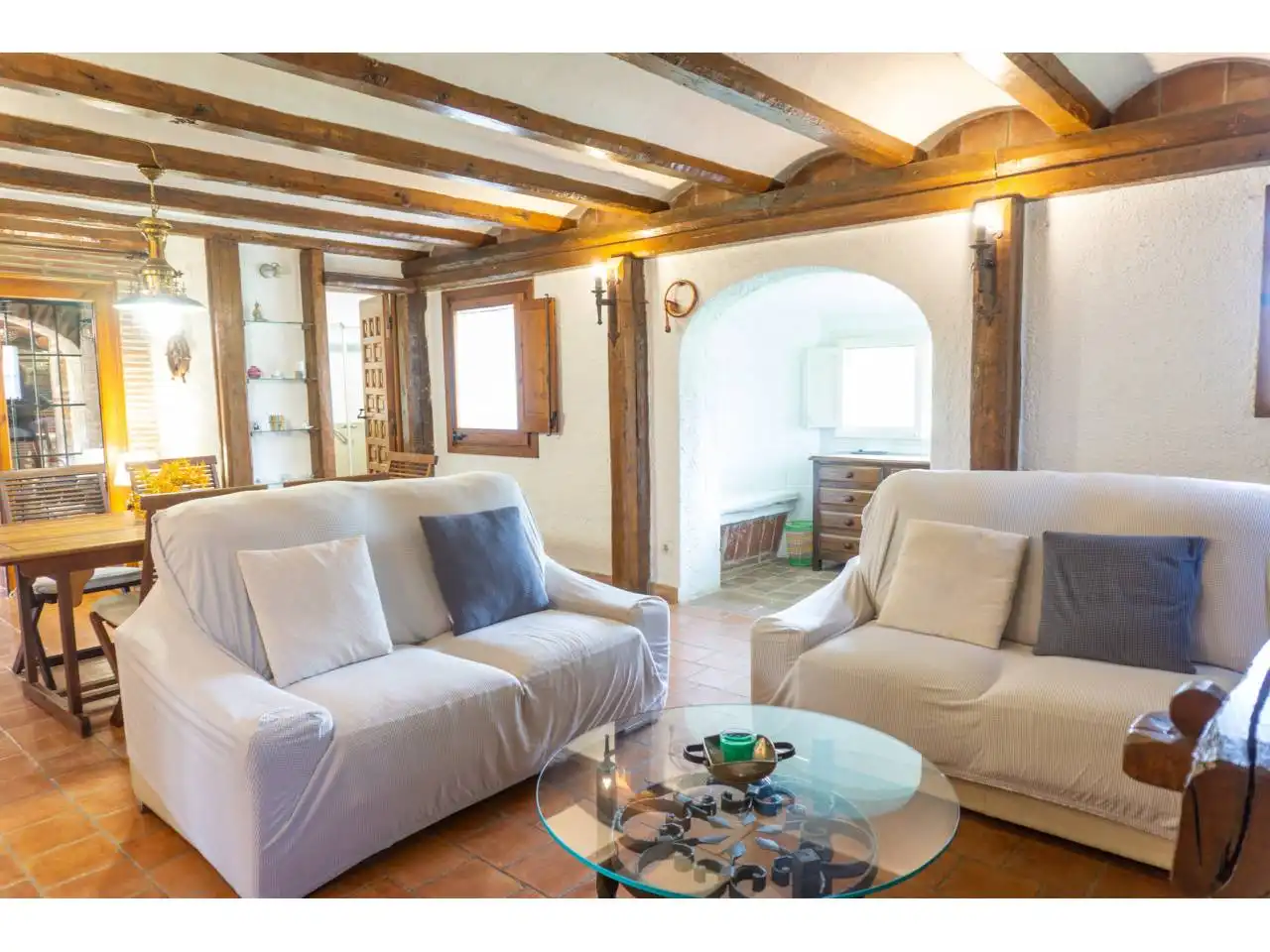 Sala de estar de Finca rústica en venta en Castell d'Aro, Platja d'Aro i s'Agaró con Calefacción, Jardín privado y Terraza