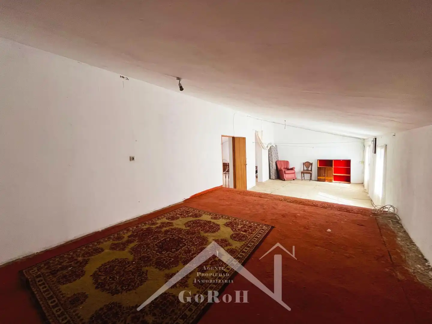 Casa adosada en venta en Almadén de la Plata con Aire acondicionado, Terraza y Trastero
