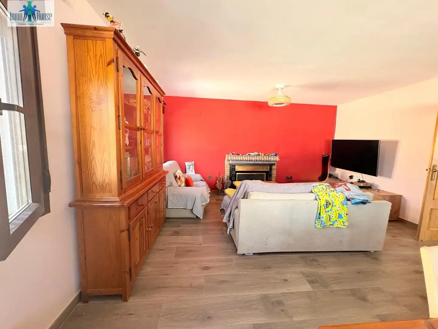 Sala d'estar de Casa o xalet en venda en Albacete amb Aire condicionat, Calefacció i Jardí privat