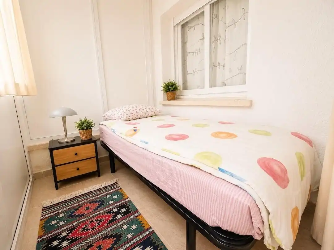 Habitación de Piso en venta en Empuriabrava con Terraza y Balcón