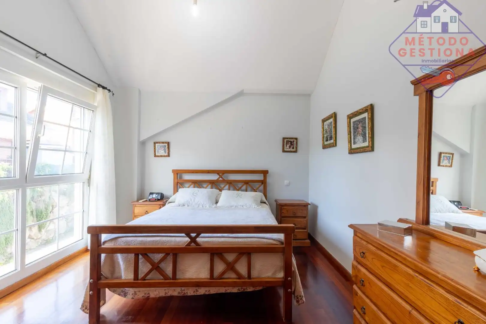 Casa aparellada amb jardí en venda a Calle SOMERA (LA), imagen 24