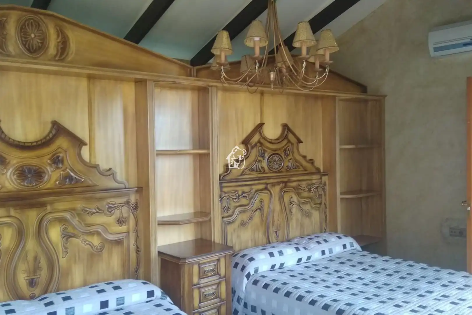 Habitación de Casa o chalet de alquiler en Orihuela con Aire acondicionado, Calefacción y Jardín privado