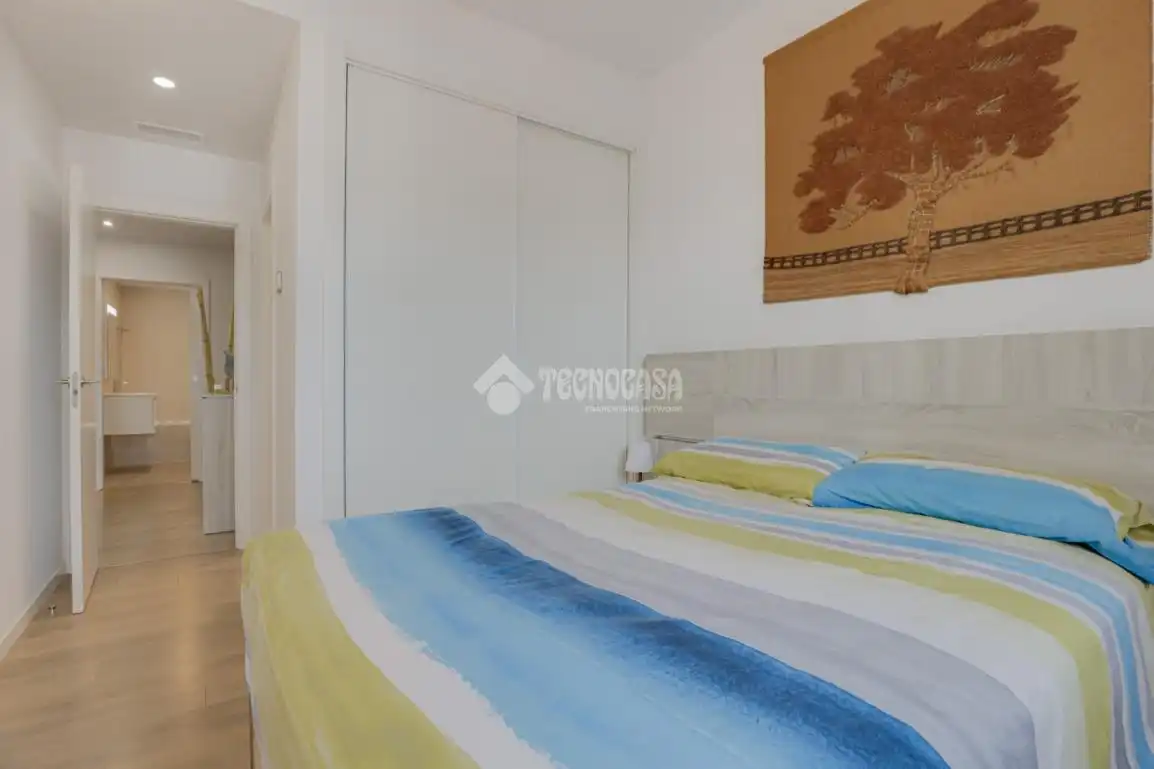 Habitación de Piso en venta en L'Hospitalet de Llobregat con Aire acondicionado, Calefacción y Trastero