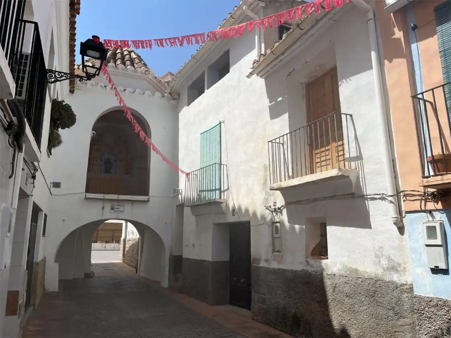 Vista exterior de Casa adosada en venta en Toga con Balcón