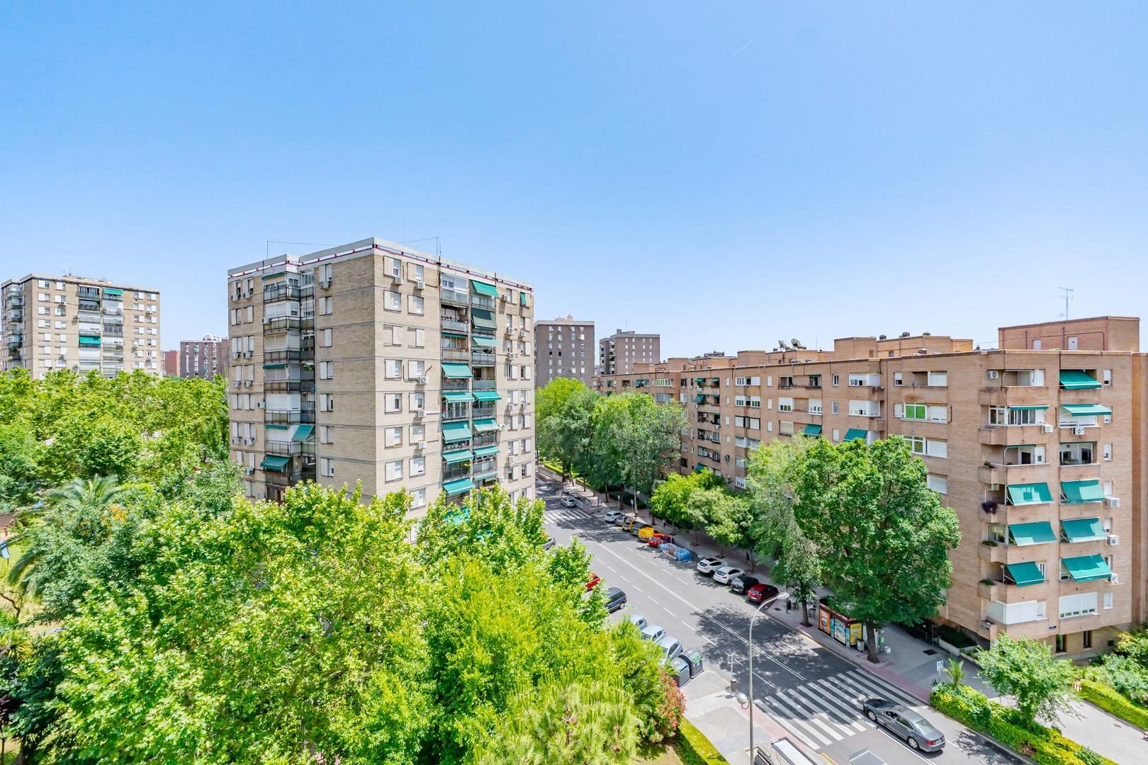 Exterior view of Flat for sale in  Madrid Capital  with Air Conditioner, Heating and Private garden