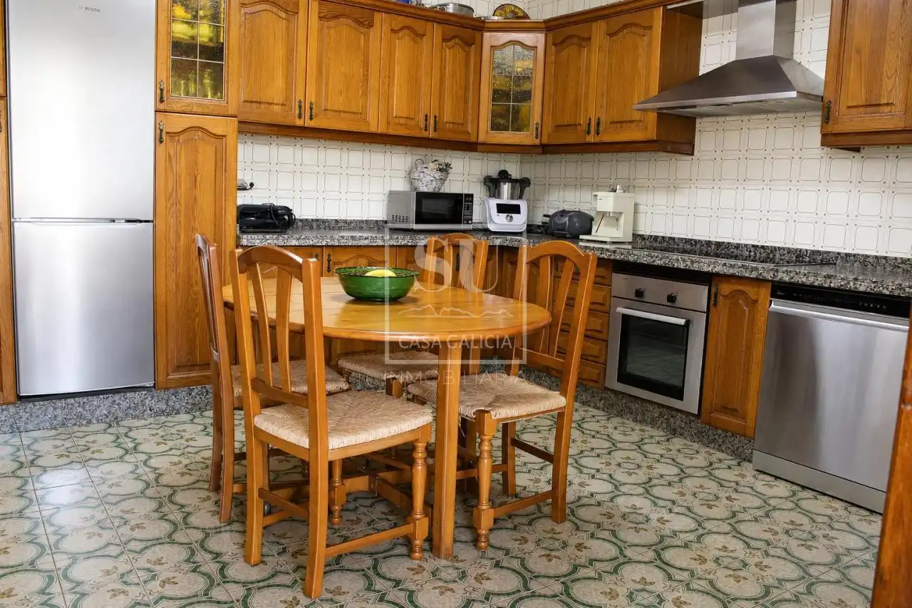 Cocina de Casa o chalet en venta en Nigrán con Calefacción, Jardín privado y Terraza
