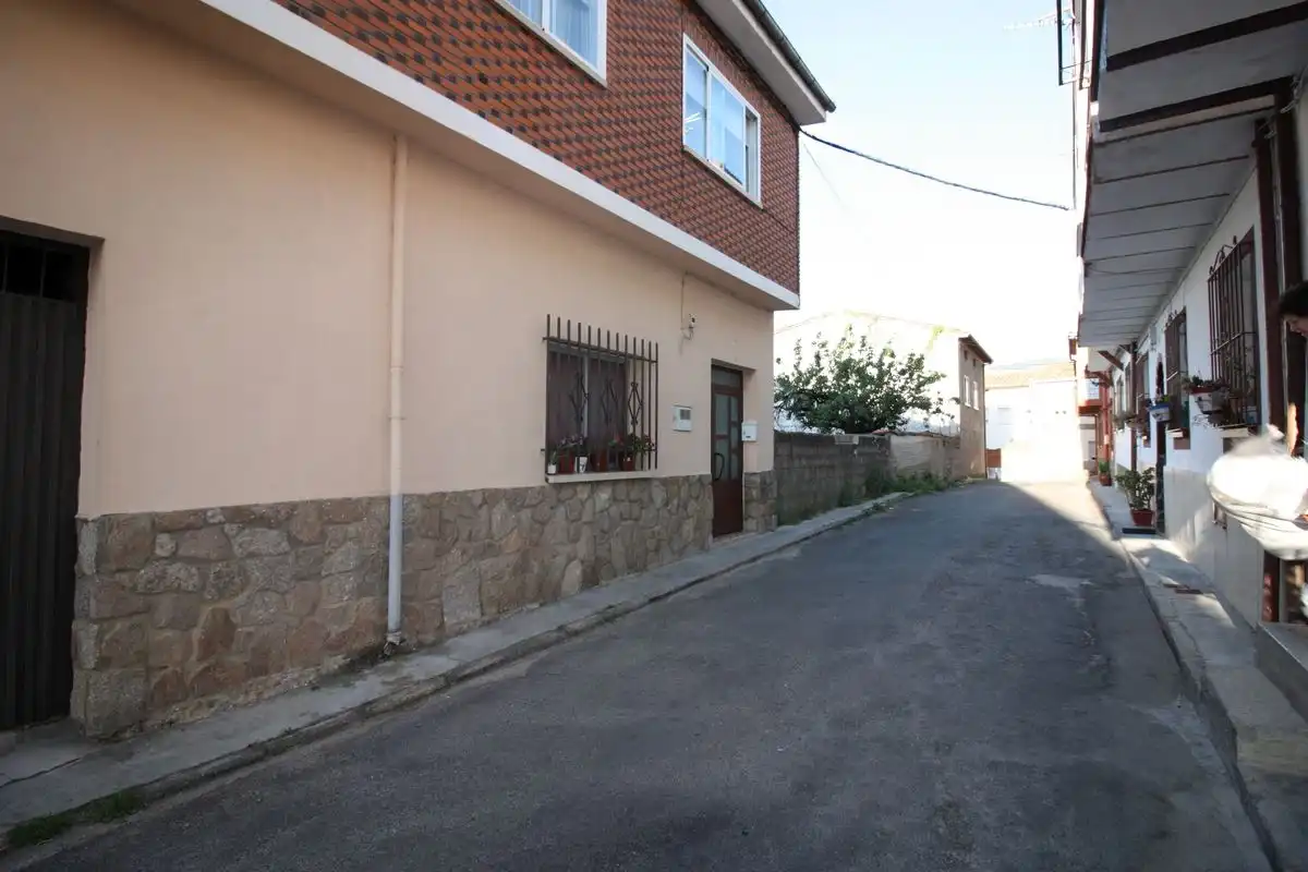 Terreni e lotti in vendita a Arenas de San Pedro, imagen 4