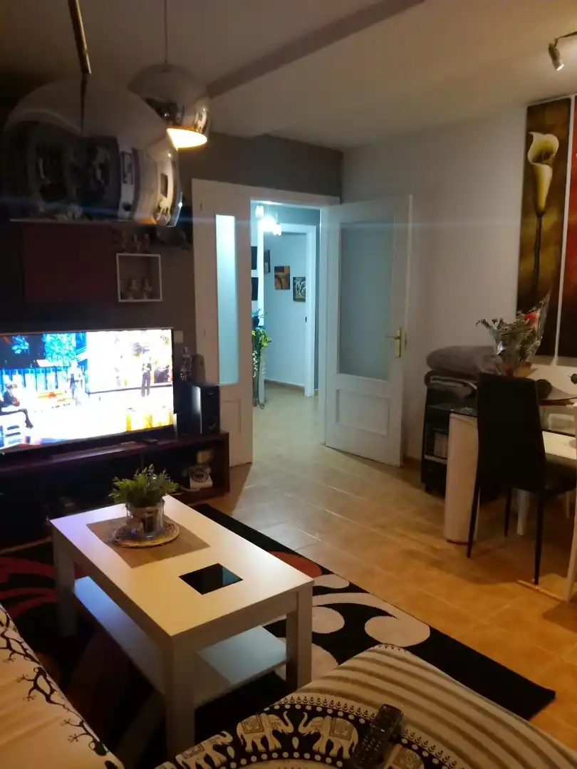 Sala d'estar de Pis en venda en Villa del Prado amb Calefacció i Traster
