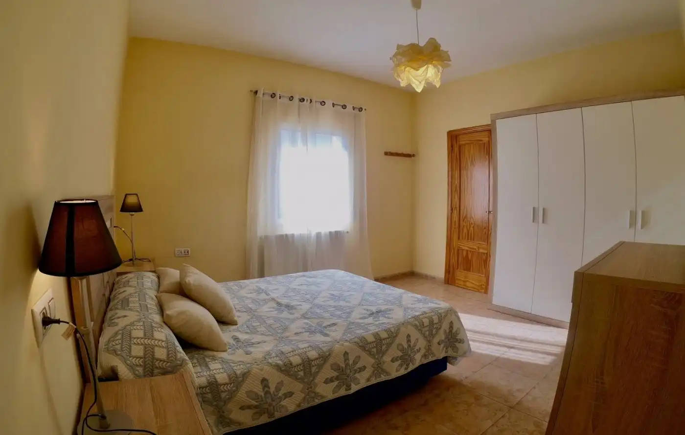 Schlafzimmer von Wohnung zur Miete in Plasencia mit Heizung, Terrasse und Möbliert