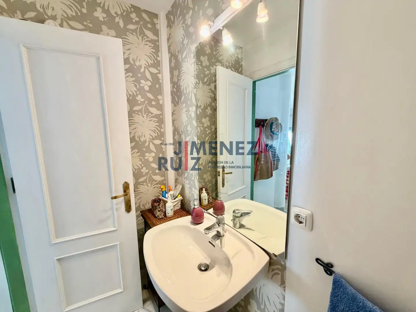 Baño de Casa adosada en venta en El Puerto de Santa María