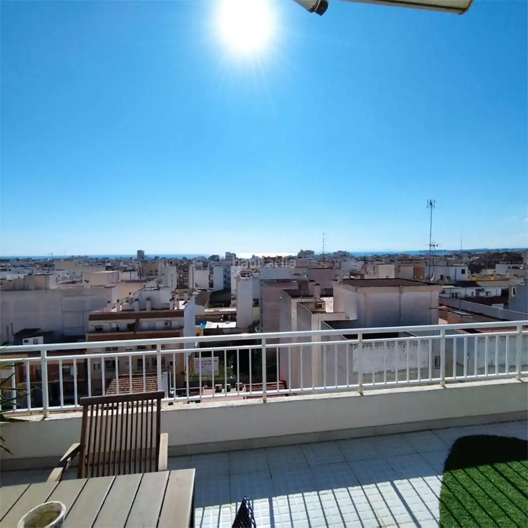 Penthouse with pool for sale in Calle Maria Parodi 118, imagen 2