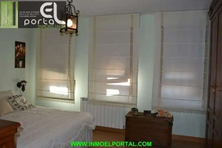 Habitación de Finca rústica en venta en San Martín de Unx con Calefacción