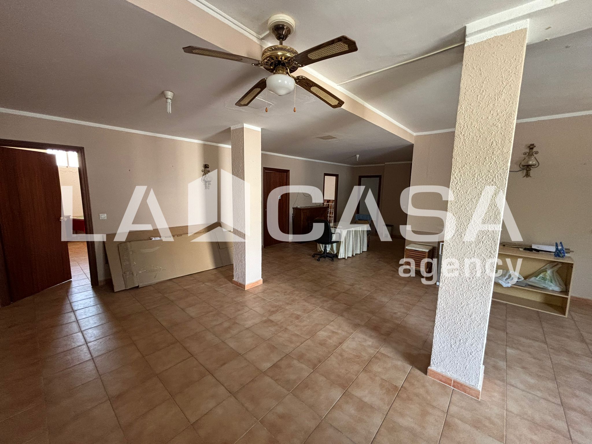 House or chalet for sale in Montequinto  with Air Conditioner