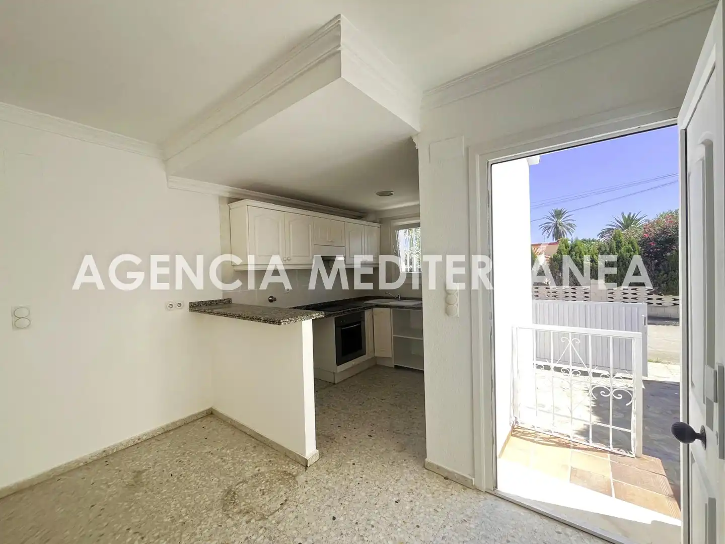 Terraced house with garden for sale in Las Marinas / Les Marines, imagen 8