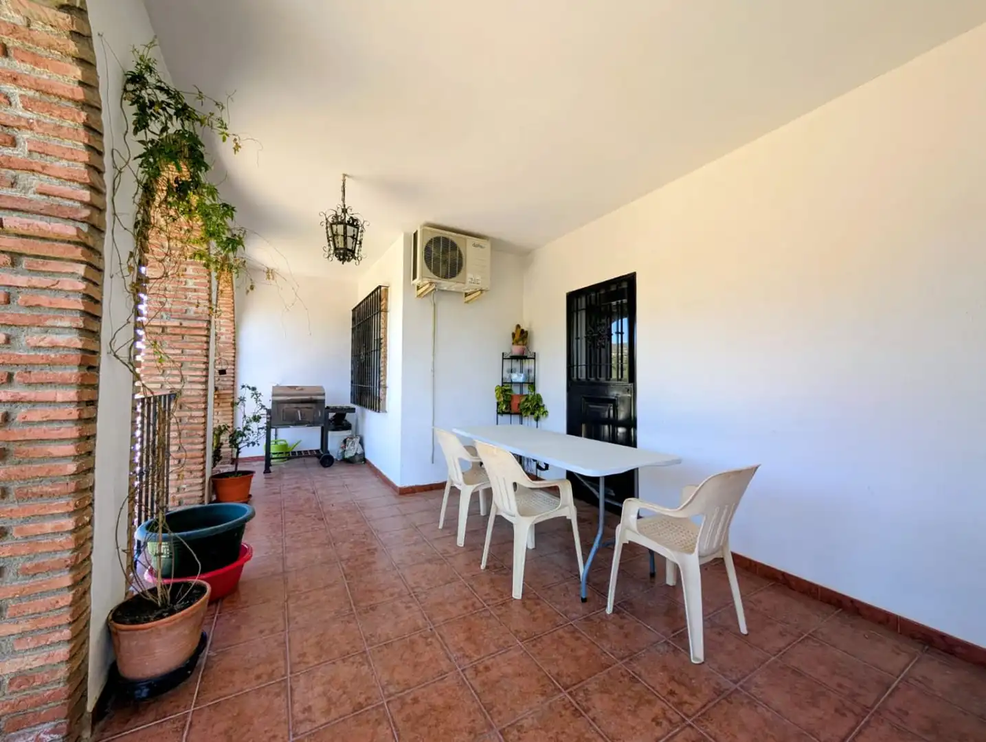 Terrassa de Casa o xalet en venda en Loja amb Aire condicionat, Calefacció i Jardí privat