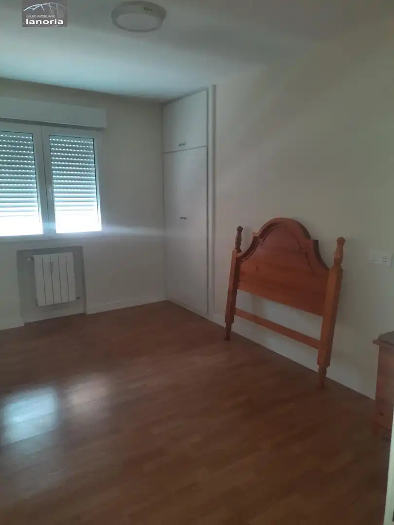 Schlafzimmer von Wohnung zur Miete in Albacete mit Klimaanlage, Heizung und Balkon