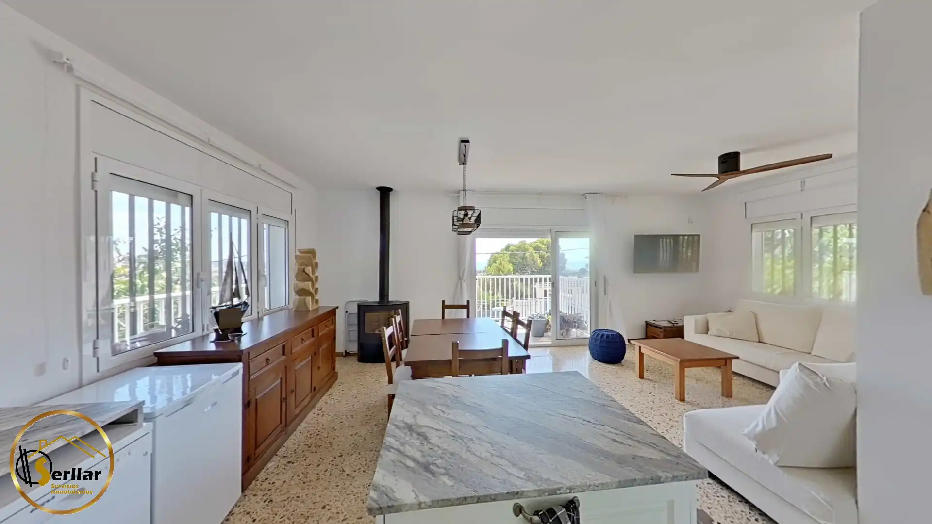 Wohnzimmer von Haus oder Chalet zum Verkauf in Calafell mit Klimaanlage, Heizung und Privatgarten