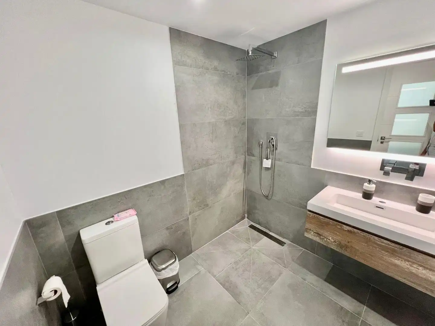 Bathroom of Houses for rent in Almonte  with Air Conditioner, Private garden and Terrace