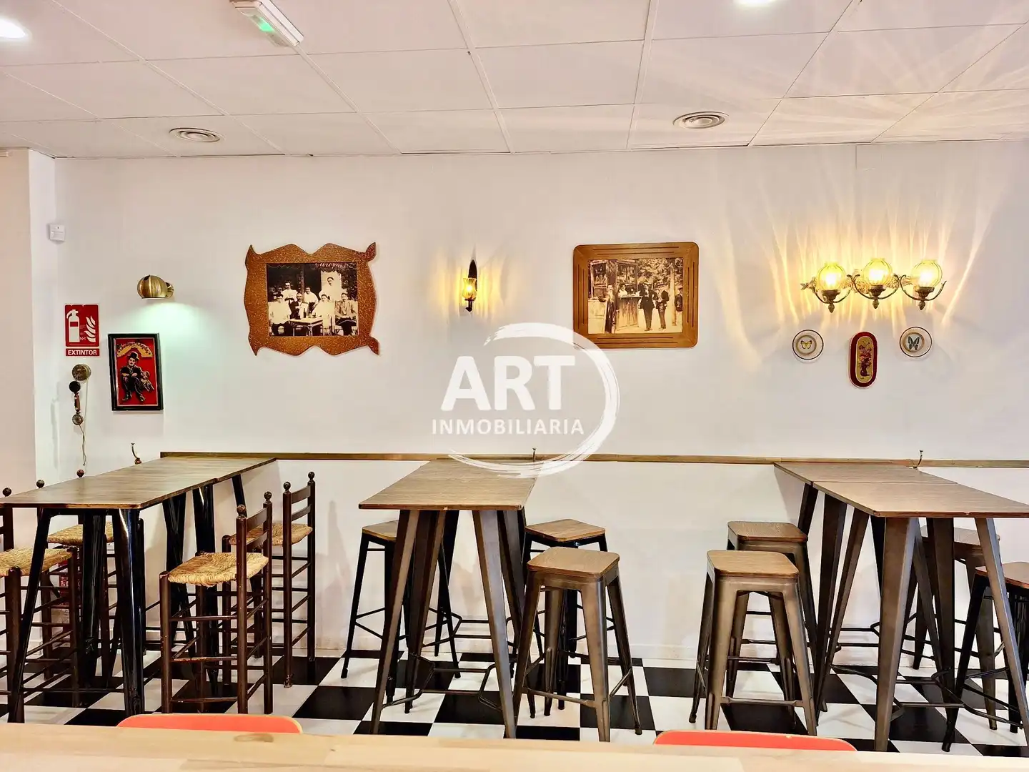 Commercial properties for sale in Bétera  with Air Conditioner and Furnished