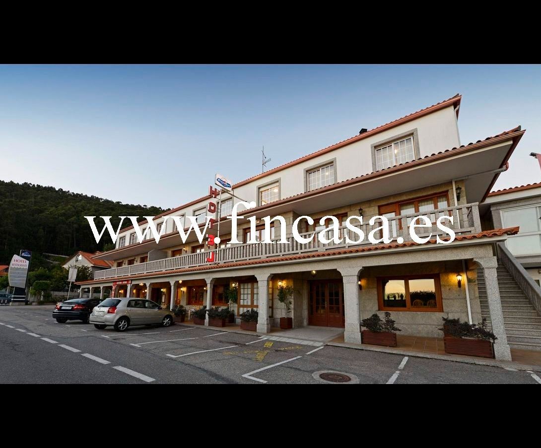 Casa o chalet en venta en A Guarda   con Calefacción, Jardín privado y TV