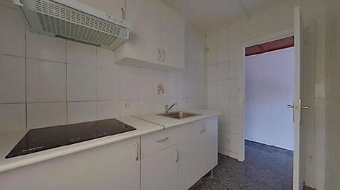 Foto 2 de Piso en venta en Calle Simancas, Sant Roc, Badalona