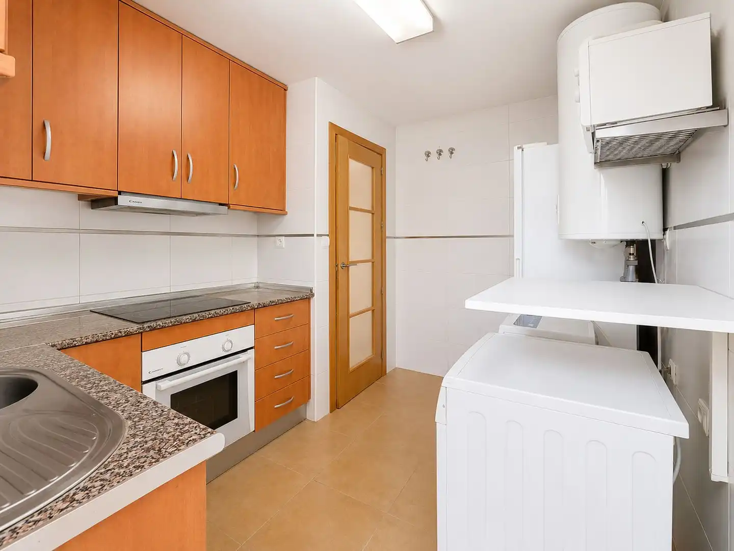 Cuina de Apartament en venda en Mijas amb Aire condicionat, Calefacció i Jardí privat